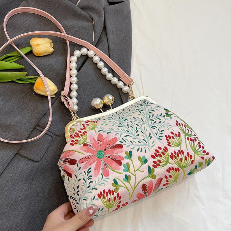 Pochette Femme avec Bandoulière en Perles